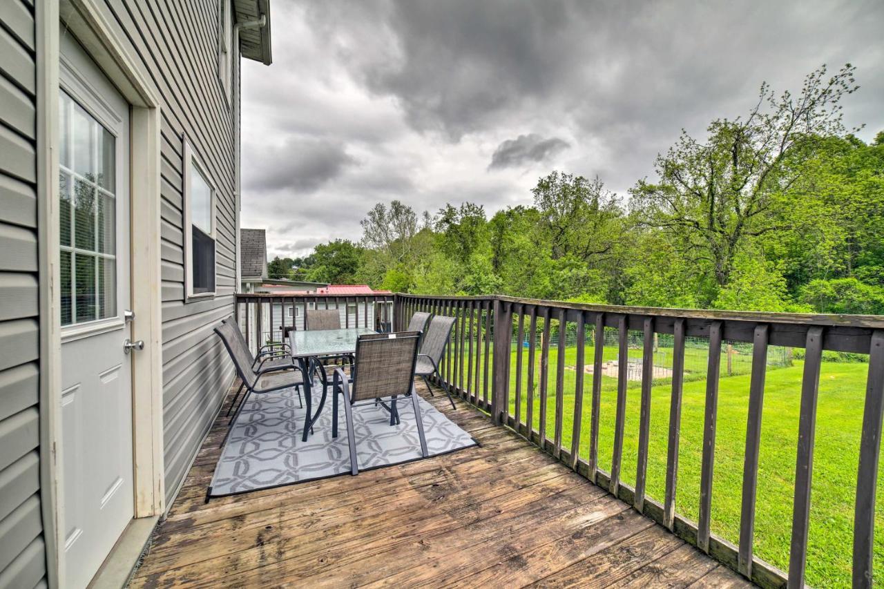 Morgantown Home With Deck About 2 Mi To Wv University! Екстер'єр фото
